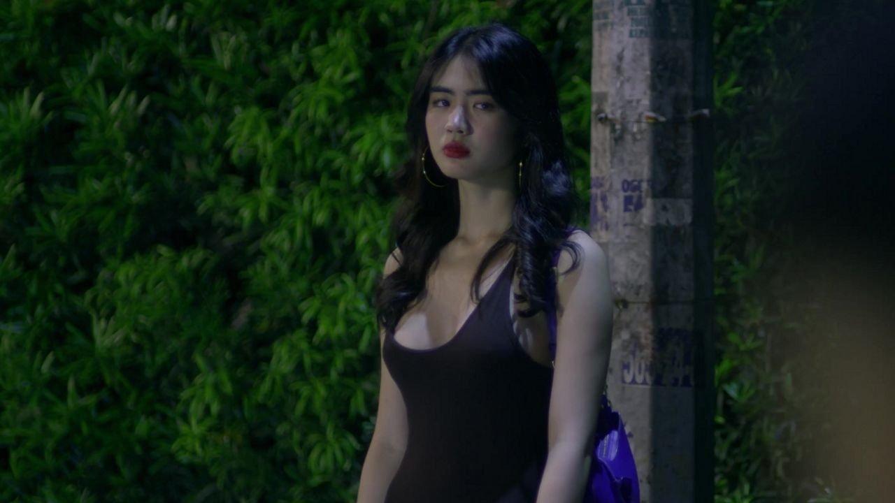 Suki backdrop