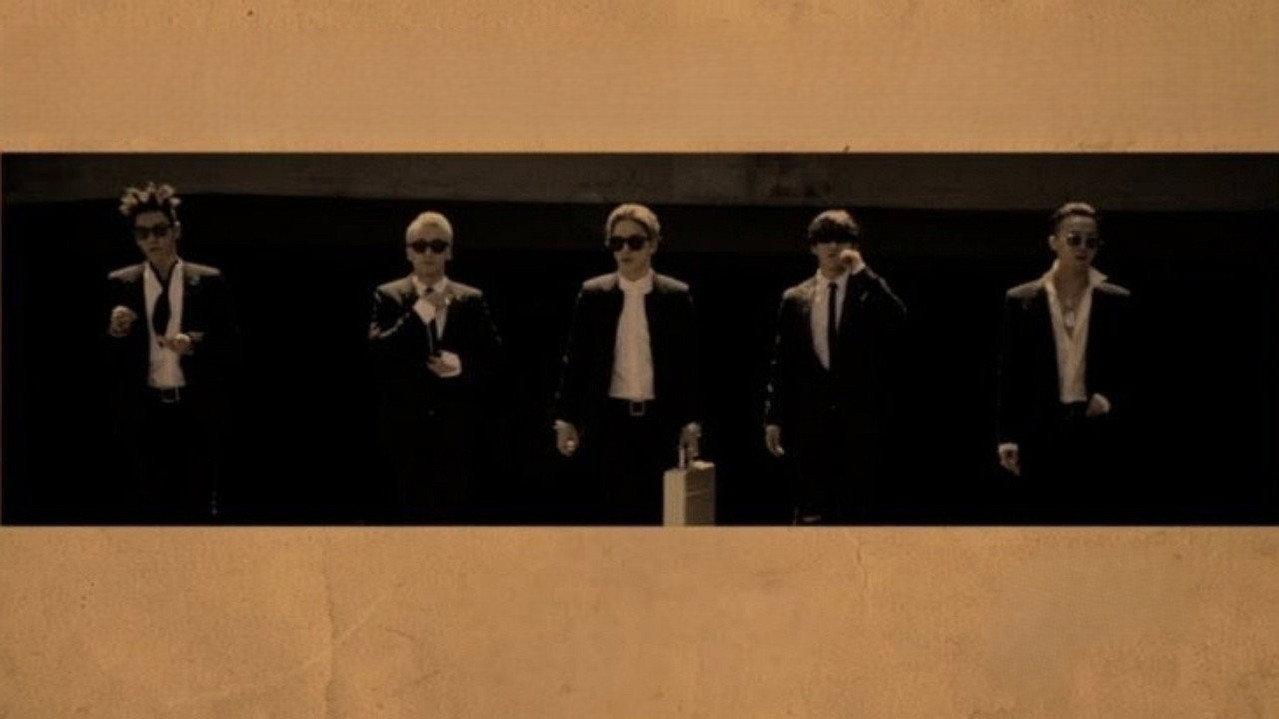 BIGBANG WORLD TOUR 2015 [MADE] IN SEOUL backdrop
