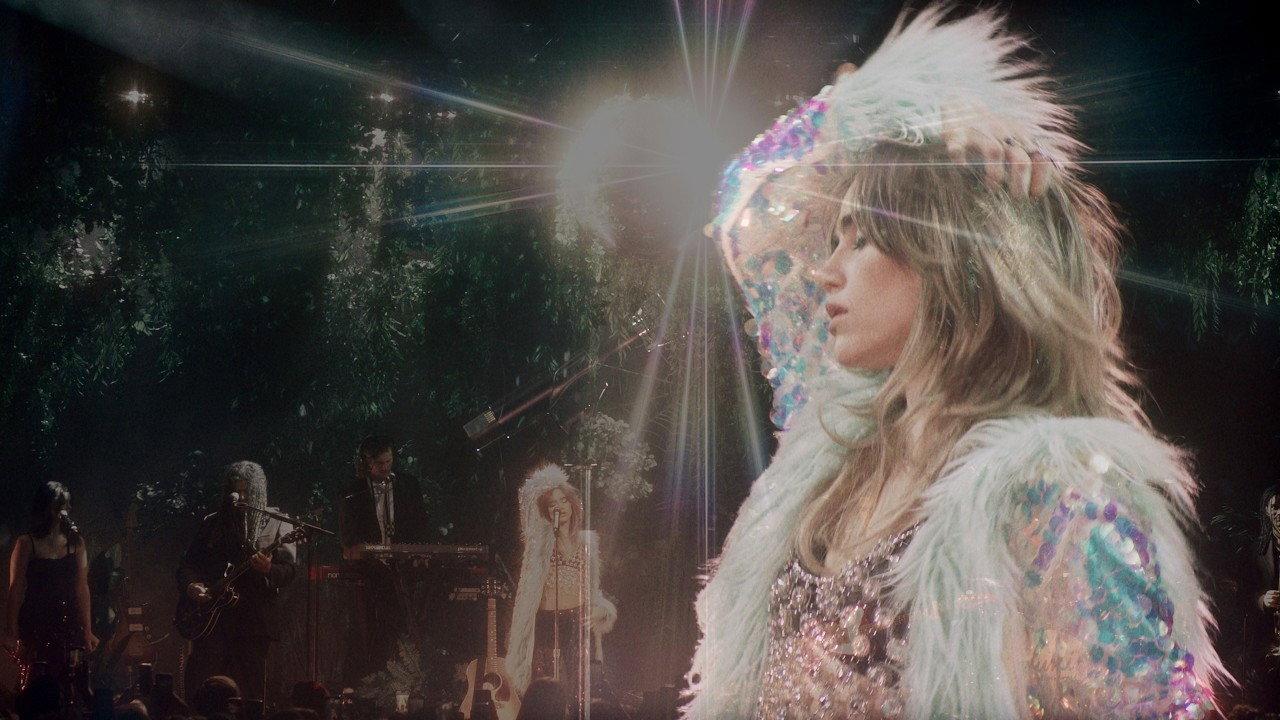 Suki Waterhouse Presents The Sparklemuffin Tour (Live From Brooklyn Paramount) backdrop