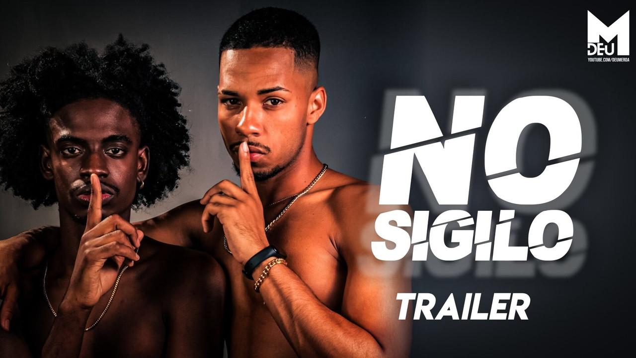 No Sigilo backdrop