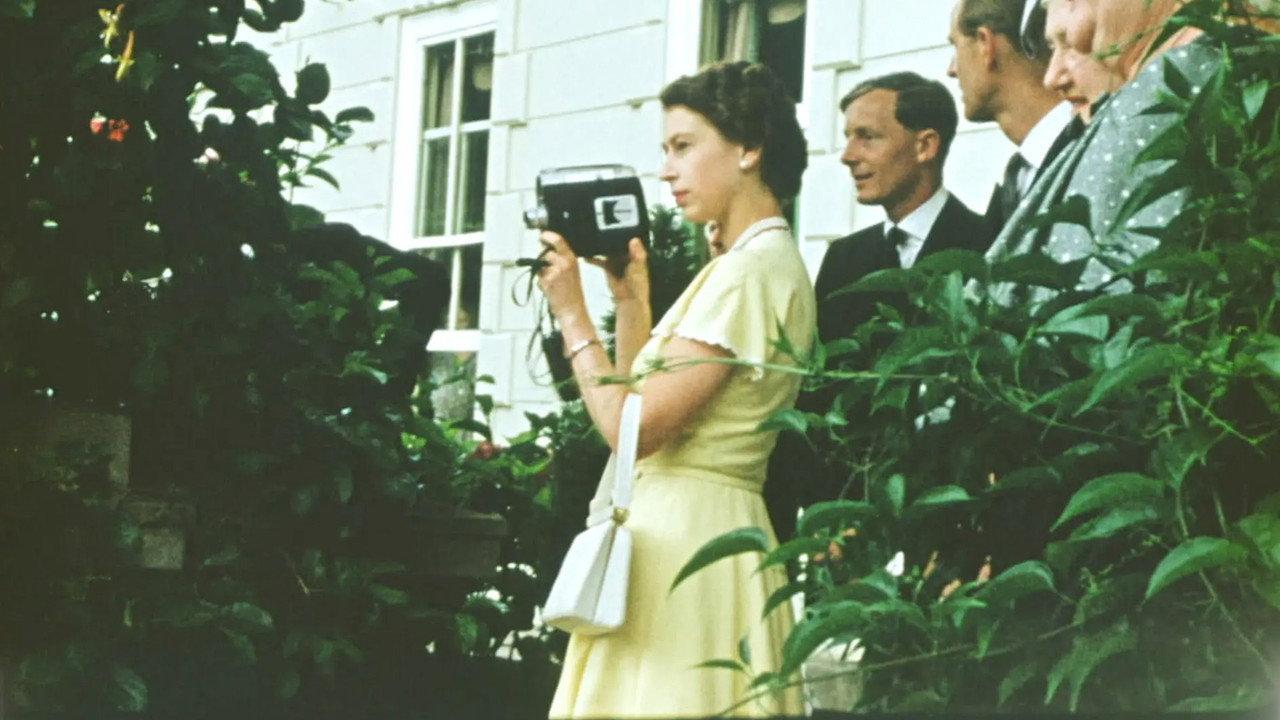 The Queen Unseen backdrop