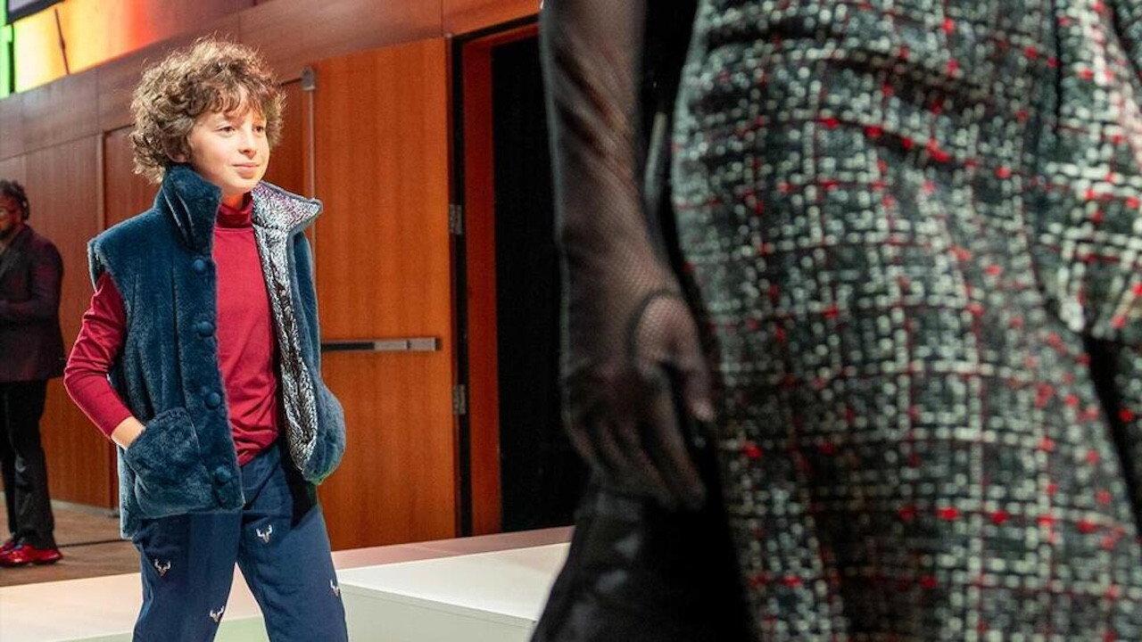 Couture to the Max backdrop
