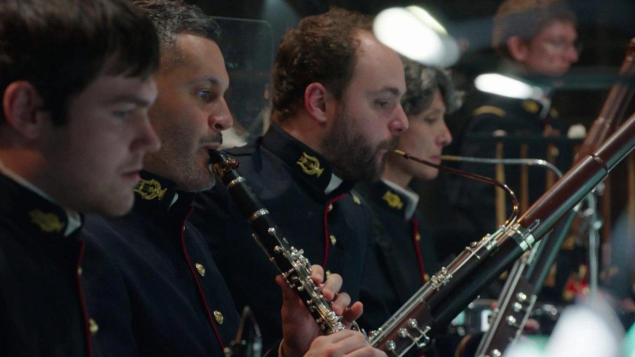 L'Orchestre de la Garde Républicaine à l'Opéra-Comique backdrop
