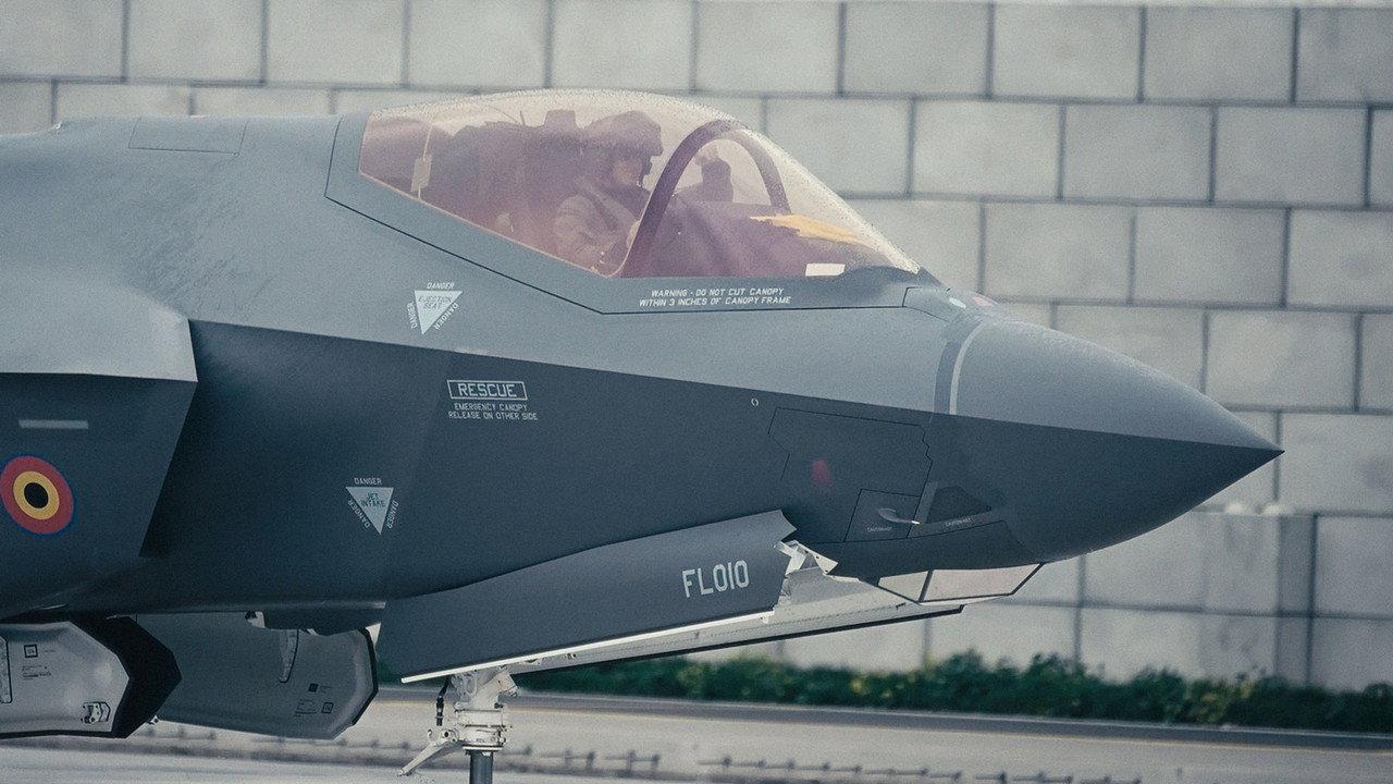 Nuclear Deterrent - A Strategy for Europe backdrop