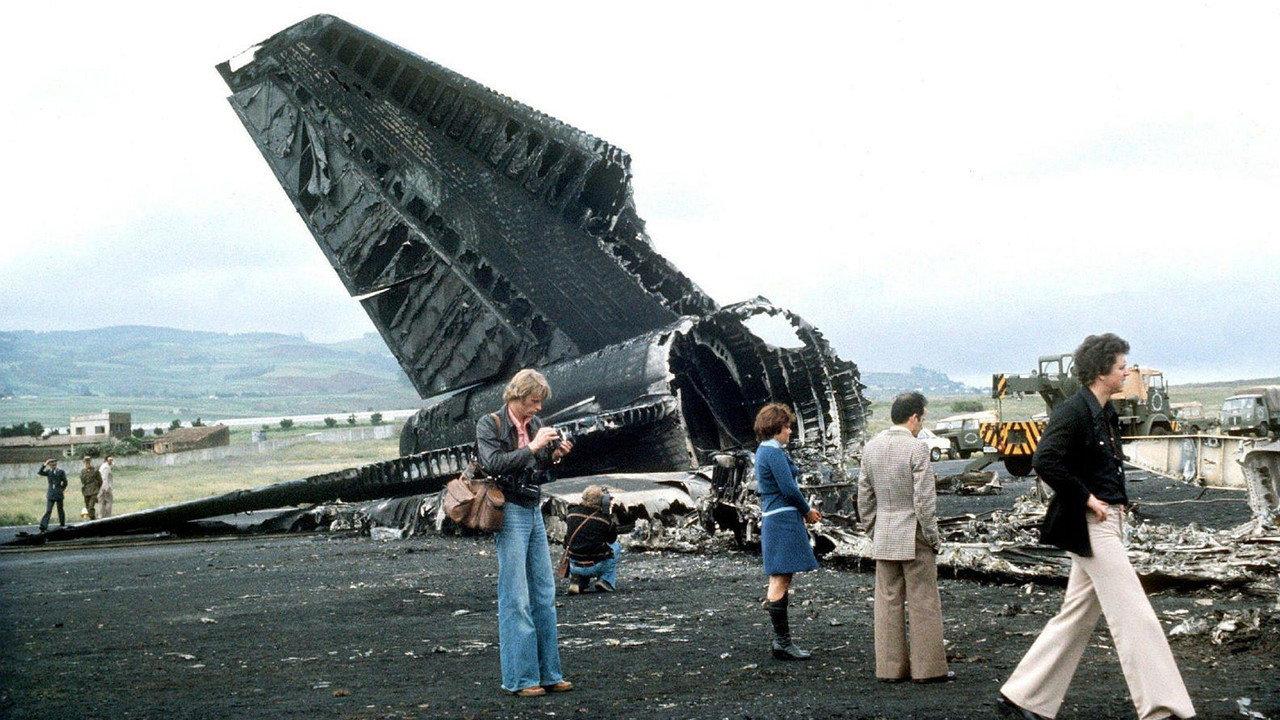 Airline Disaster: Crash of the Century backdrop