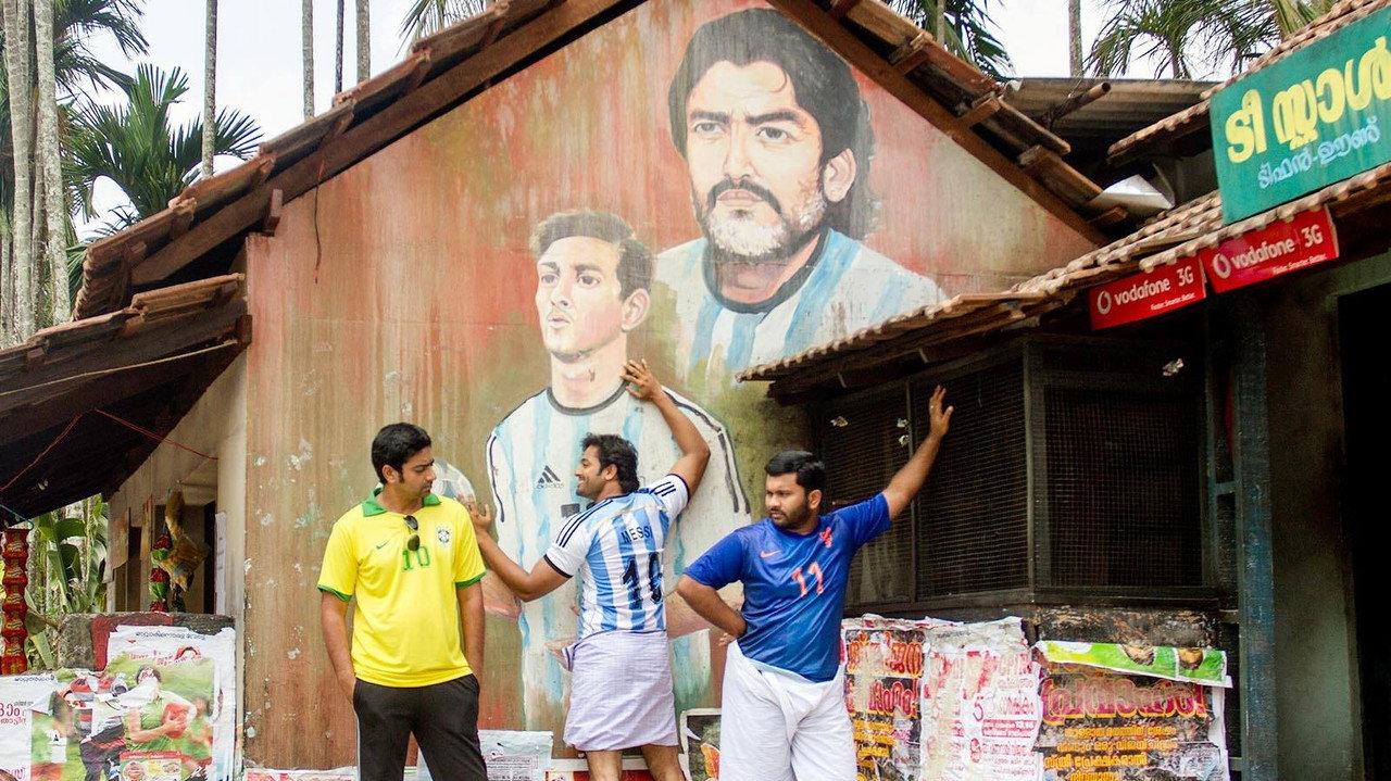 KL10 Pathu backdrop