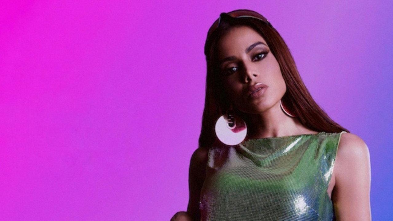 Amazon Music Live with Anitta backdrop