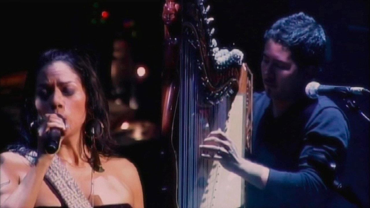 The Very Best Of/El Alma de Lila Downs backdrop