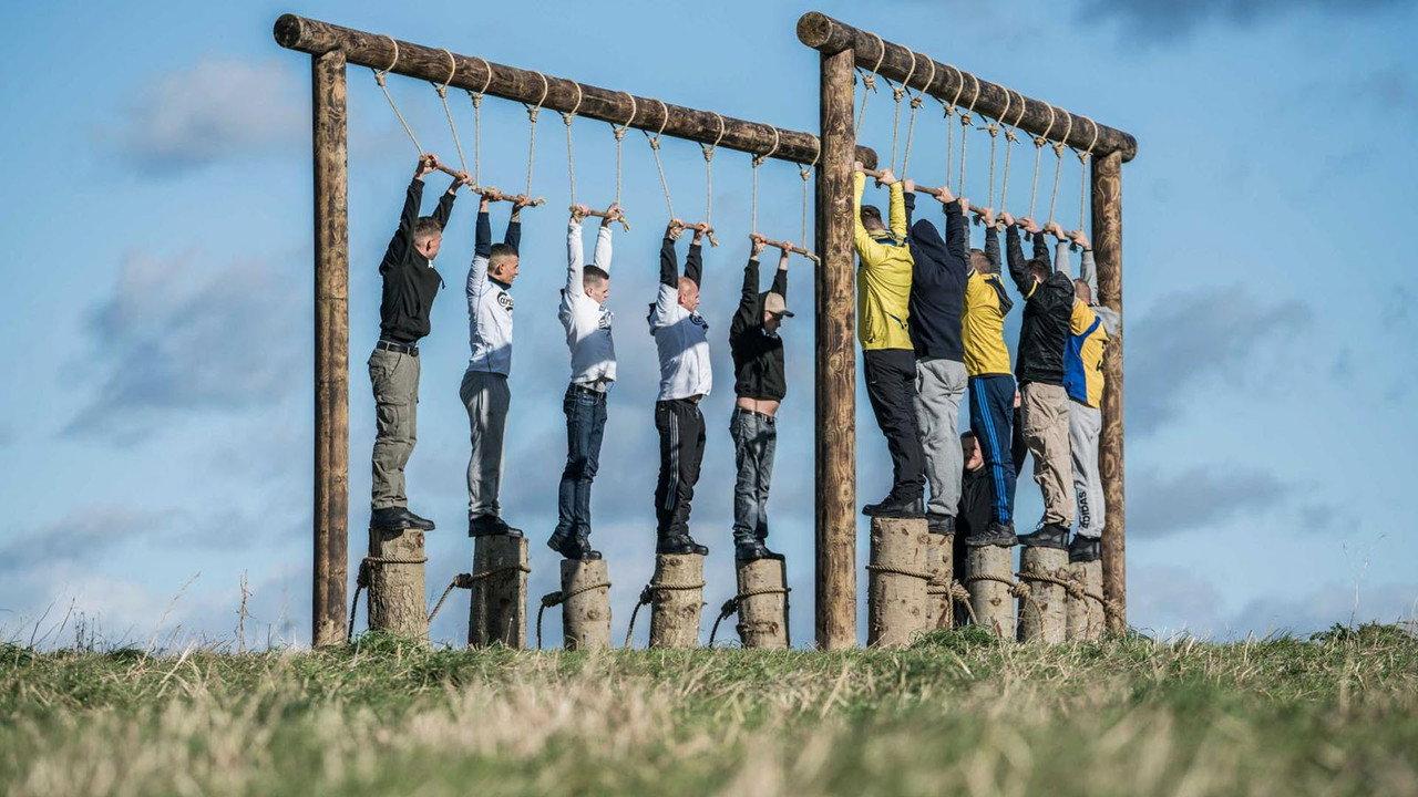Forenet med fjenden backdrop