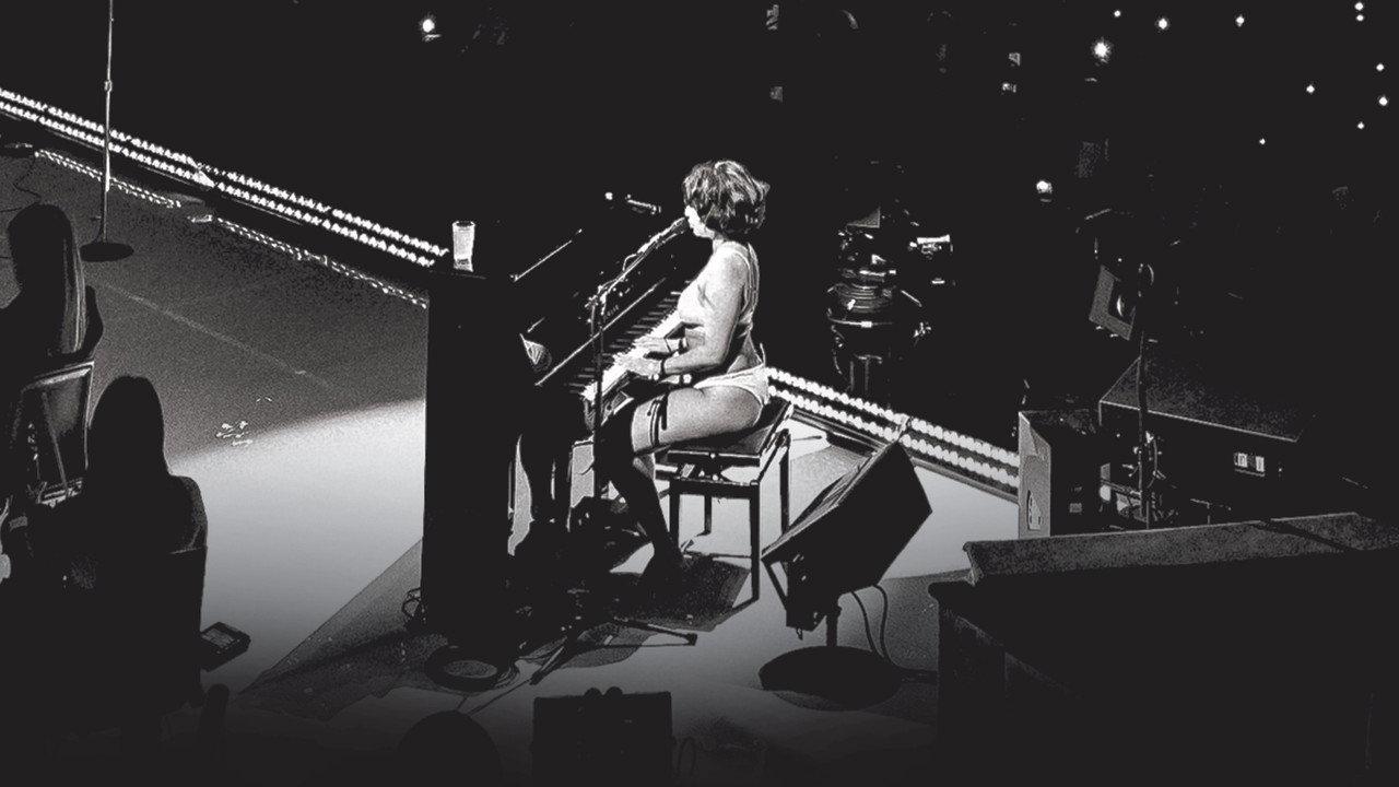 Raye - My 21st Century Blues Symphony (Live at The Royal Albert Hall) backdrop