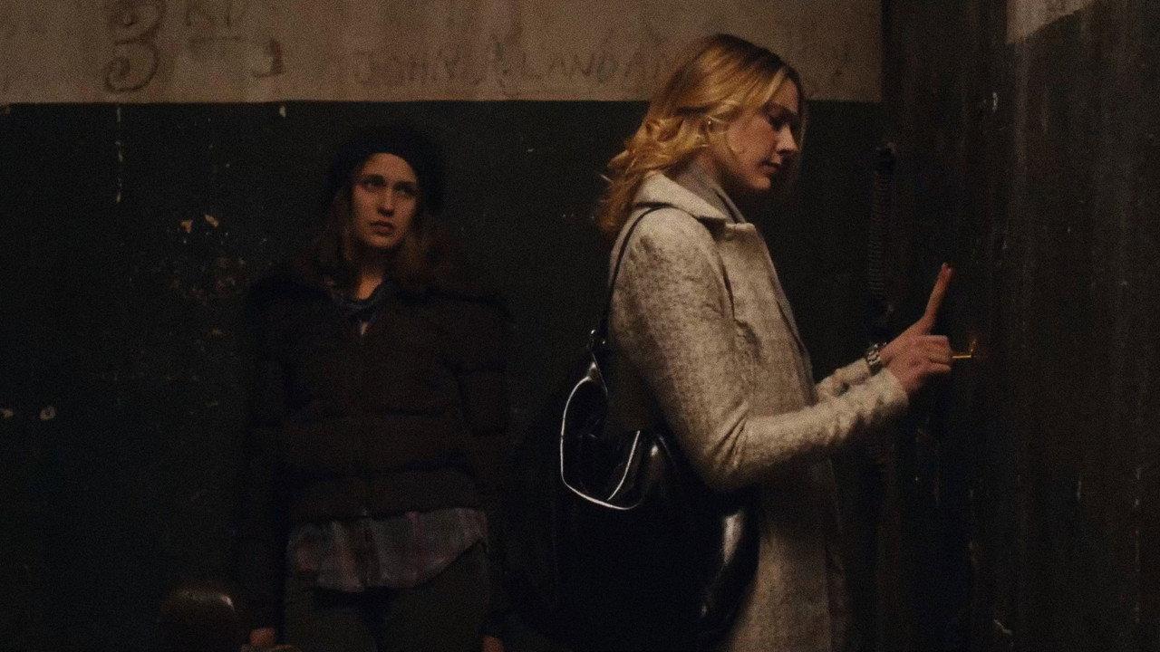 Mistress America backdrop