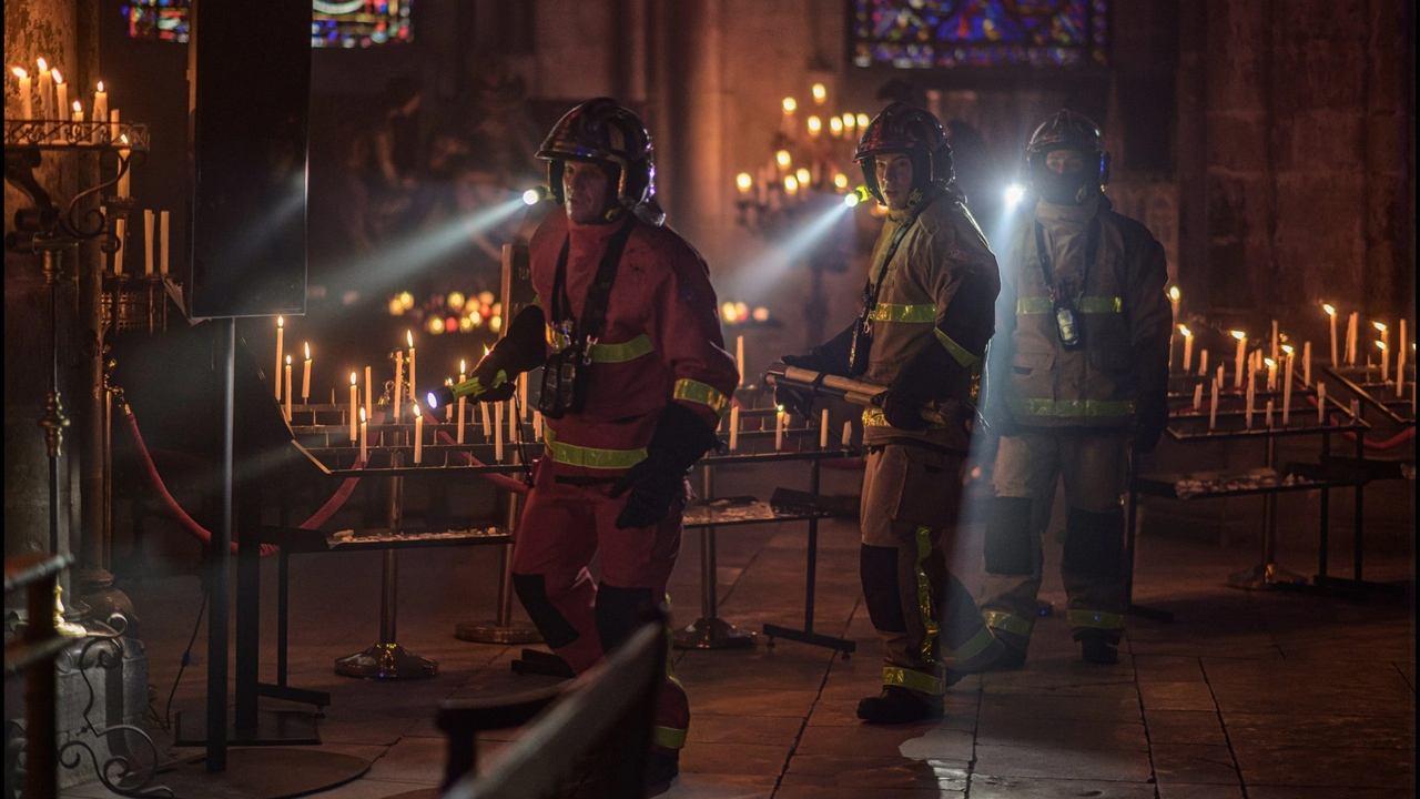 Notre-Dame on Fire backdrop