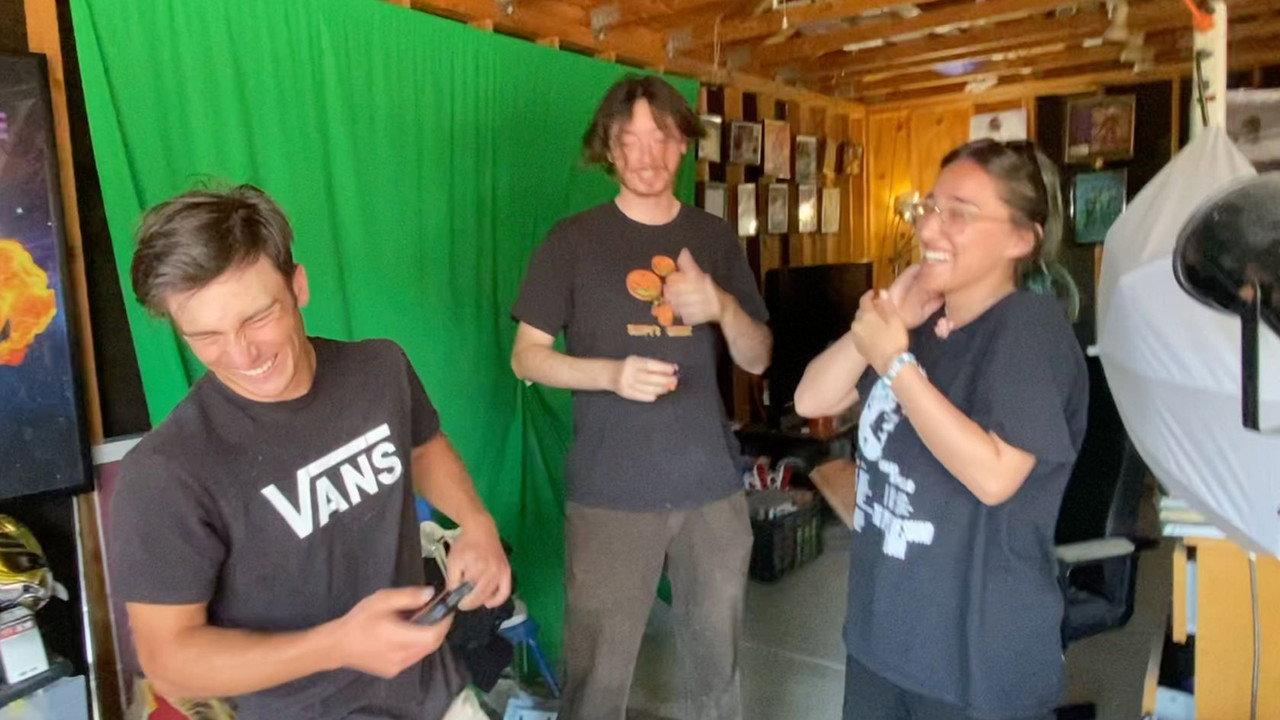 Dumb Warfare: End of the Road backdrop