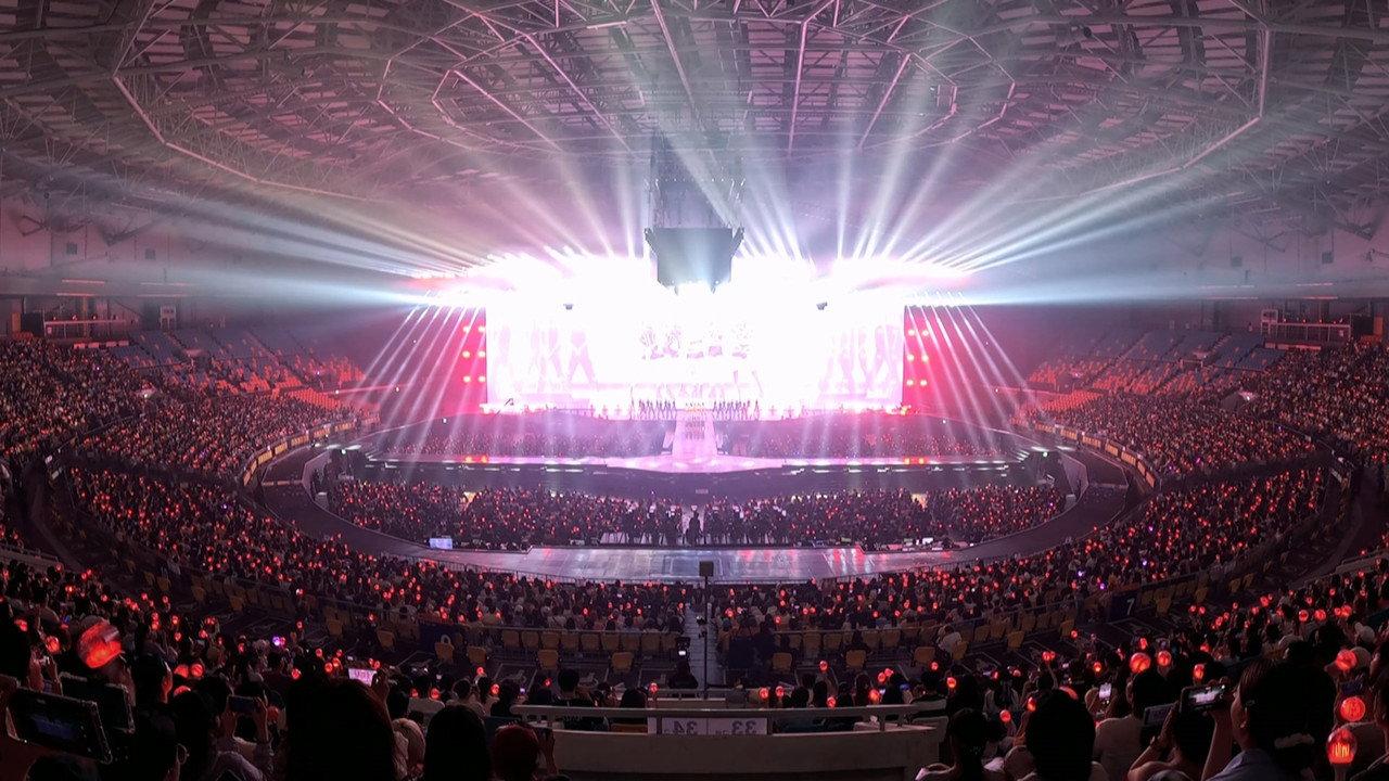 (G)I-DLE - 2024 (G)I-DLE WORLD TOUR [iDOL] IN SEOUL backdrop