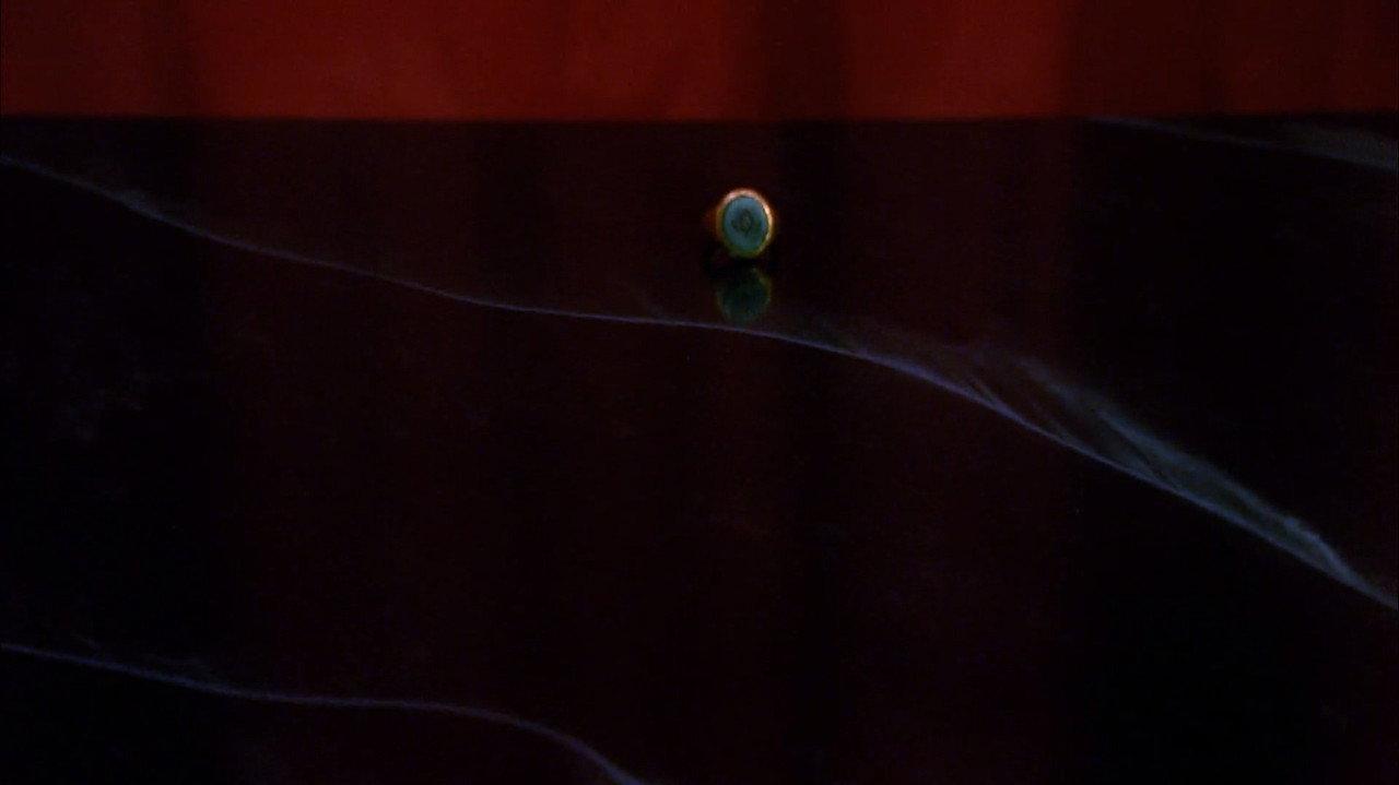 Twin Peaks: The Missing Pieces backdrop