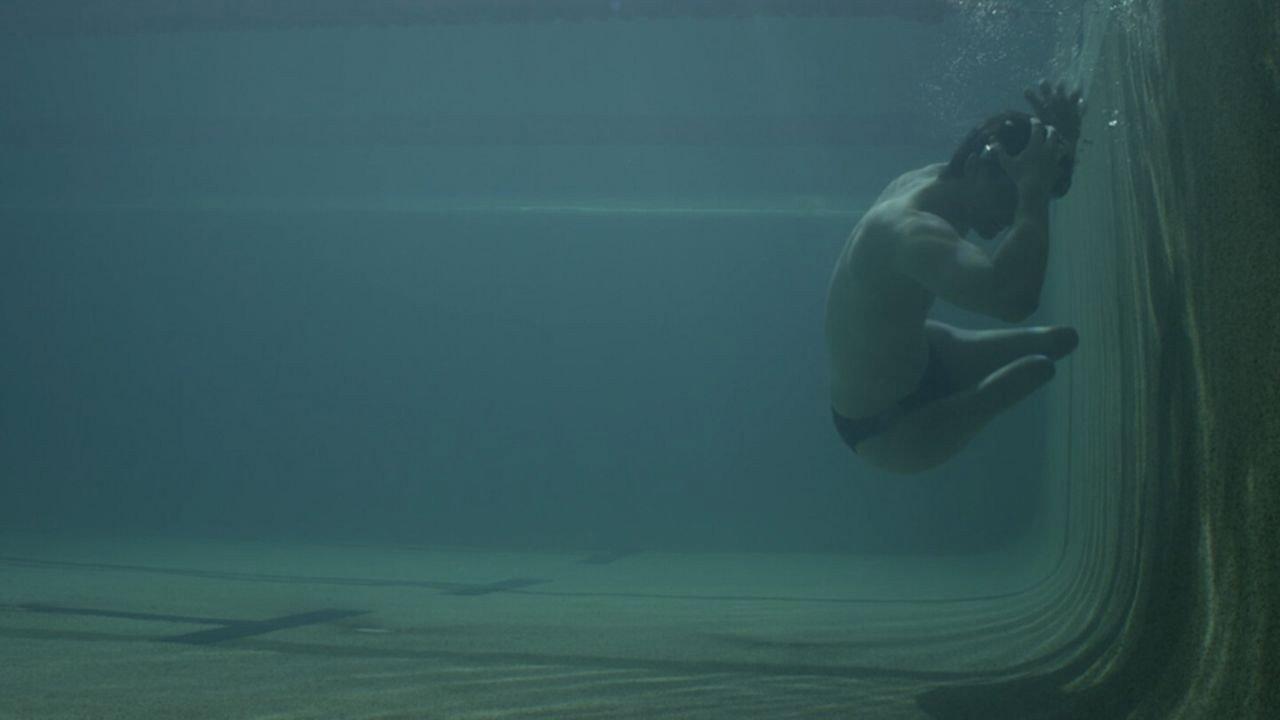 Diving In backdrop
