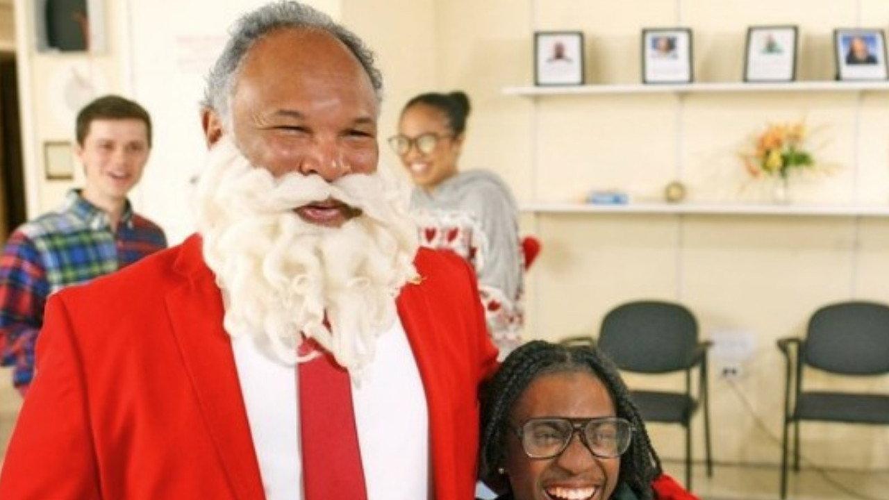 Mr. Santa: A Christmas Extravaganza backdrop