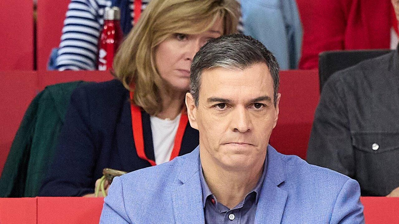 Sánchez S.A. Una historia de corrupción backdrop