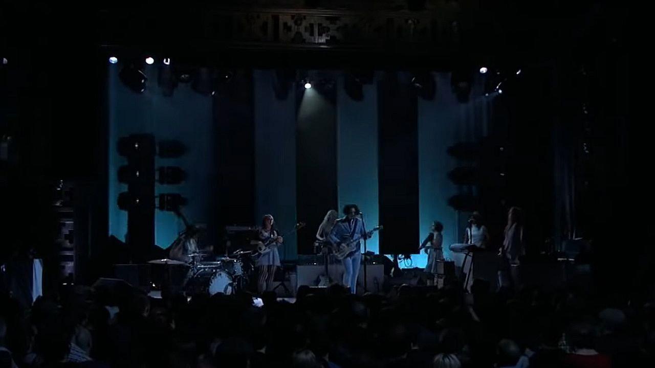 Jack White: Unstaged backdrop