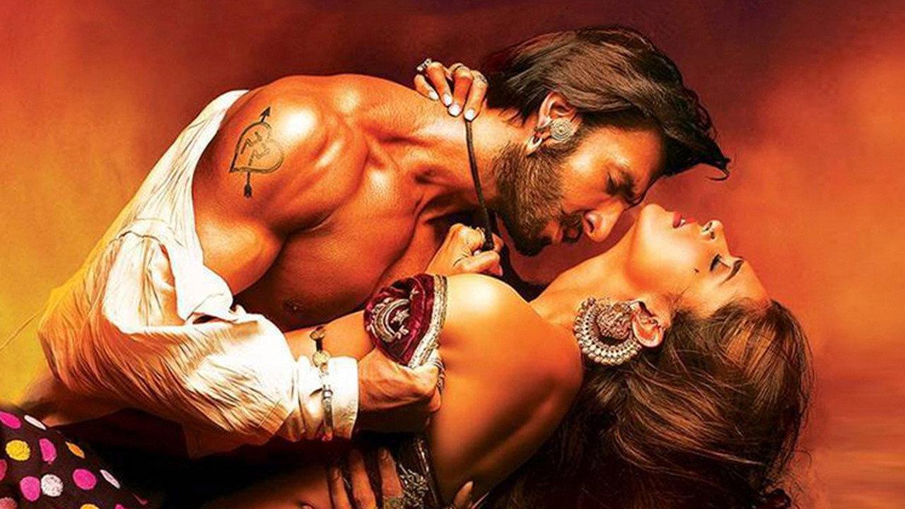 Goliyon Ki Raasleela Ram-Leela backdrop