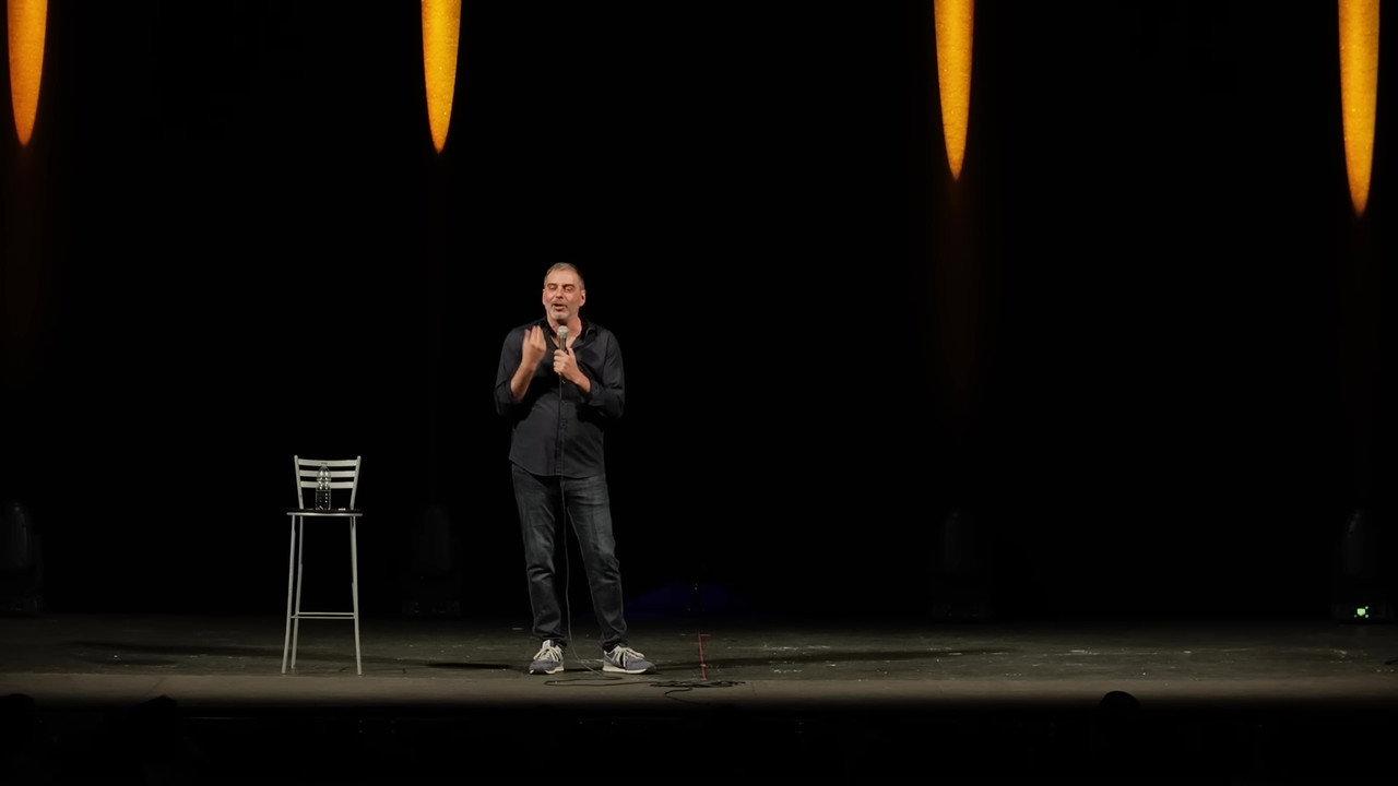 Filippo Giardina: La banalità del bene backdrop