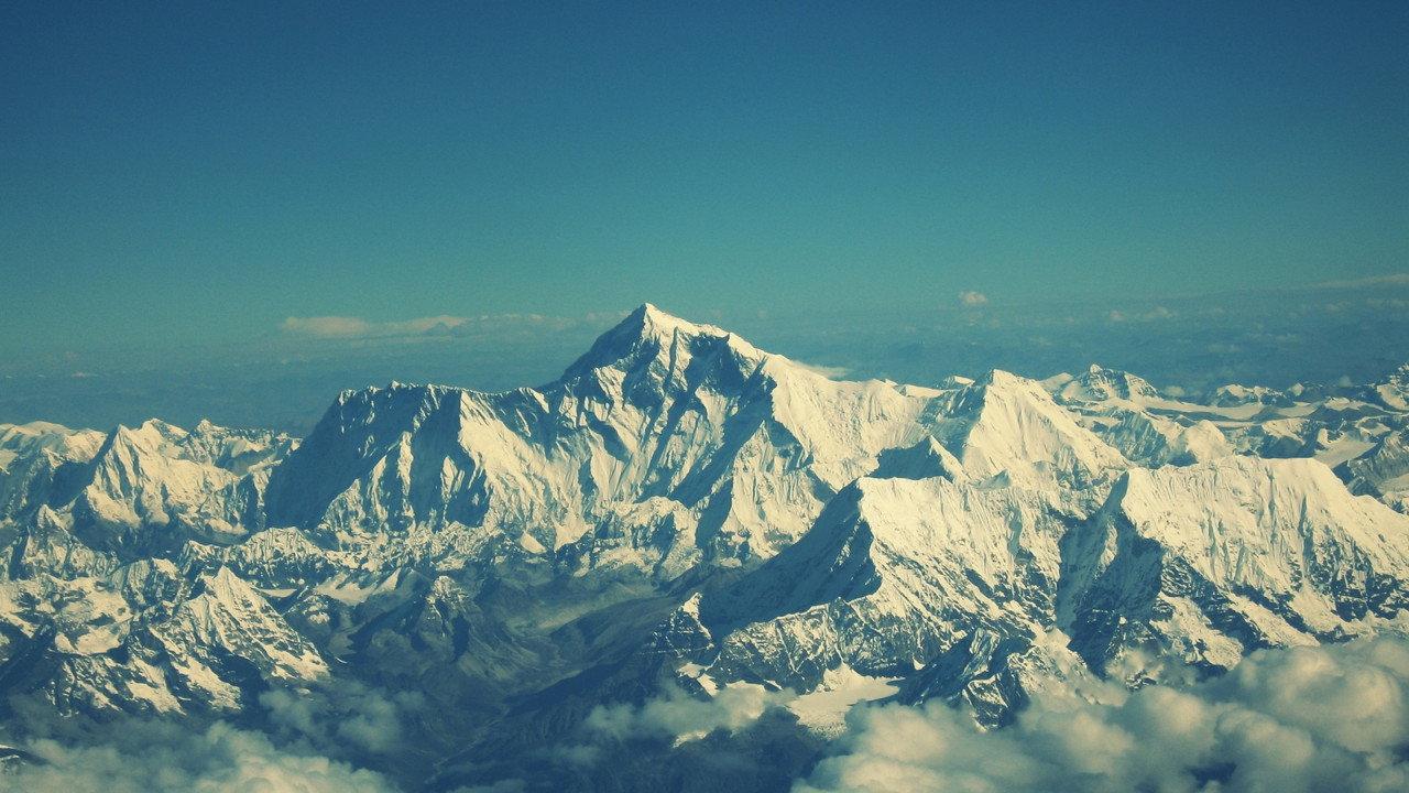National Geographic sull'Everest backdrop
