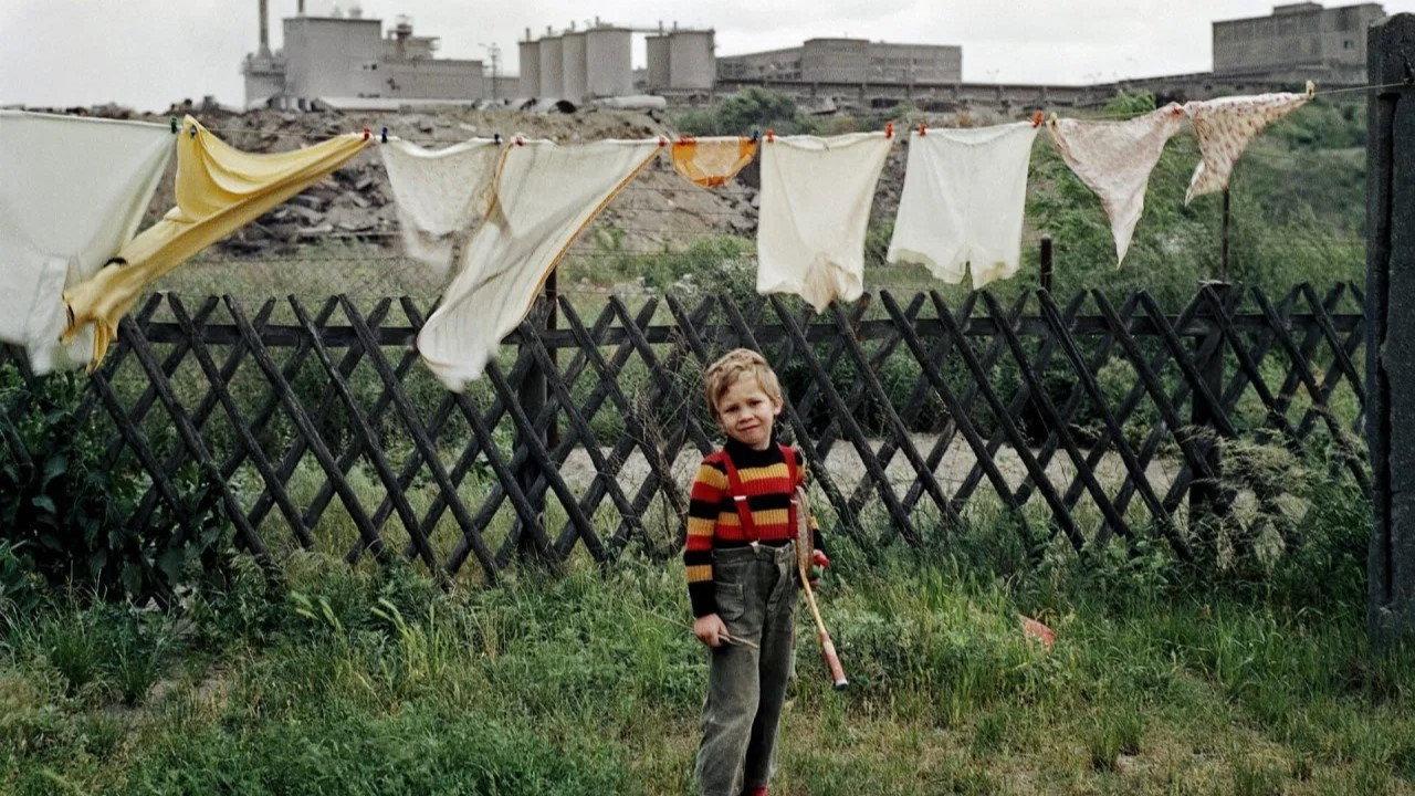 GDR Photo Shoot: Propaganda and Daily Life backdrop