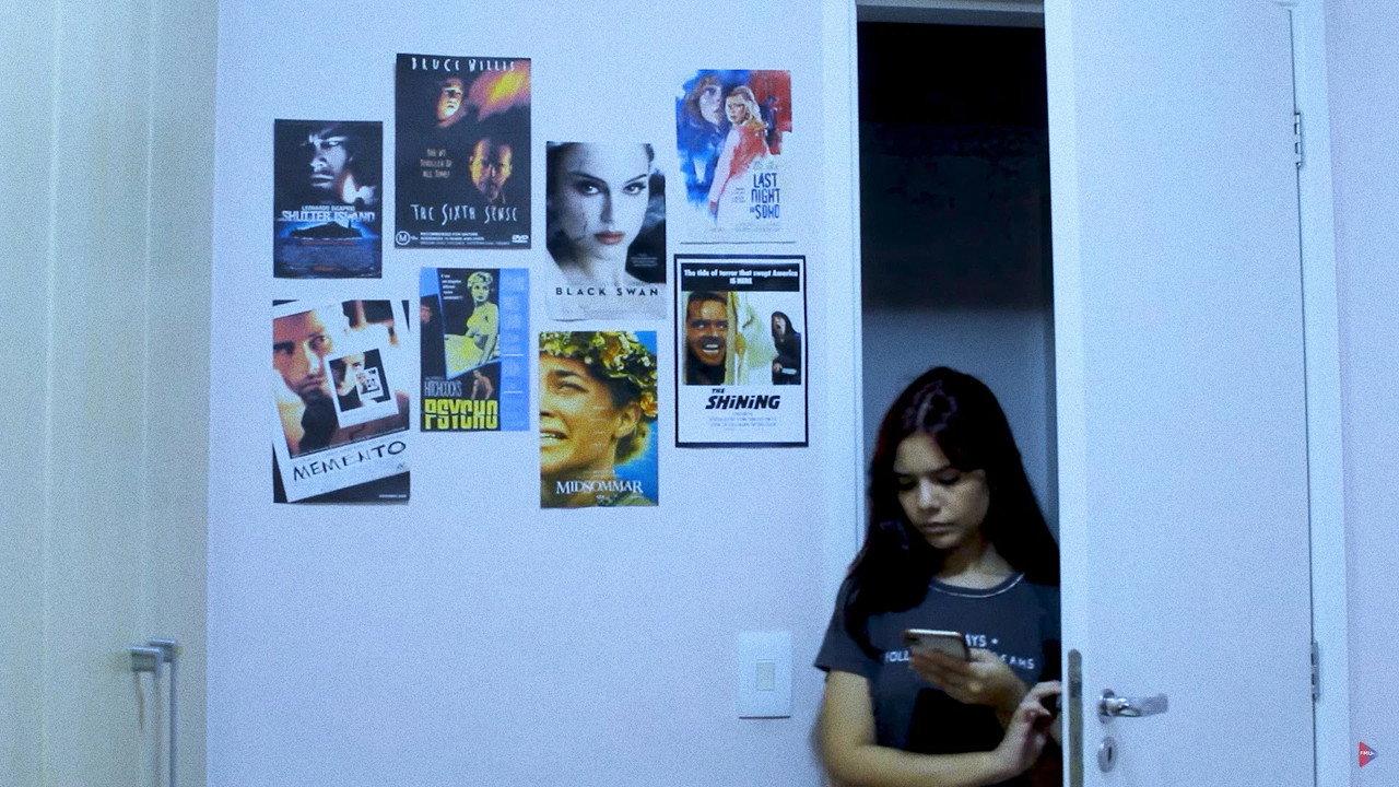 Subconsciente backdrop