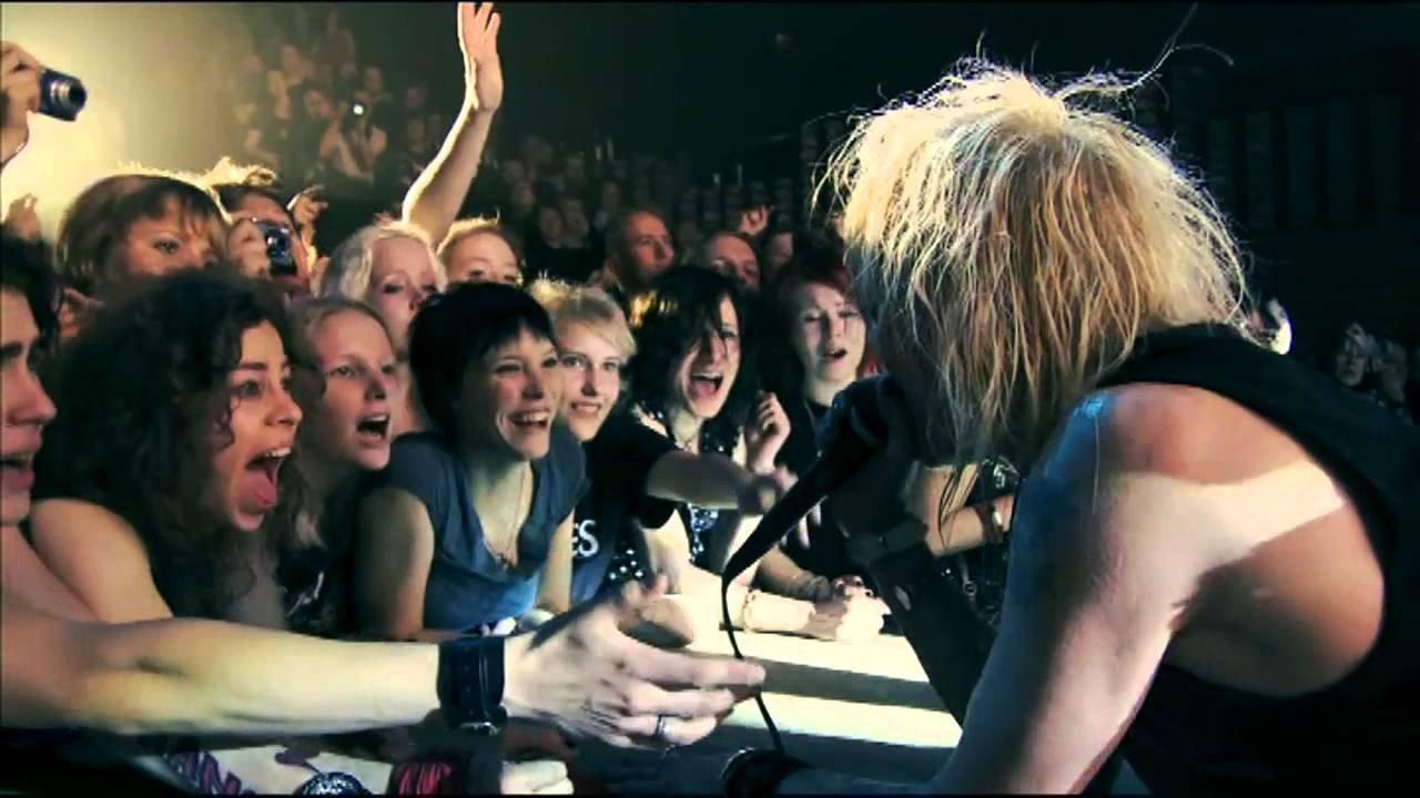 Hanoi Rocks - Buried Alive backdrop