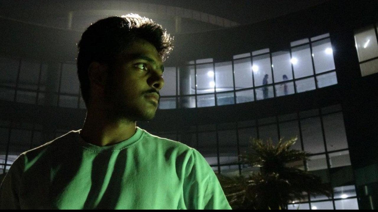 Chalaname Chitram backdrop