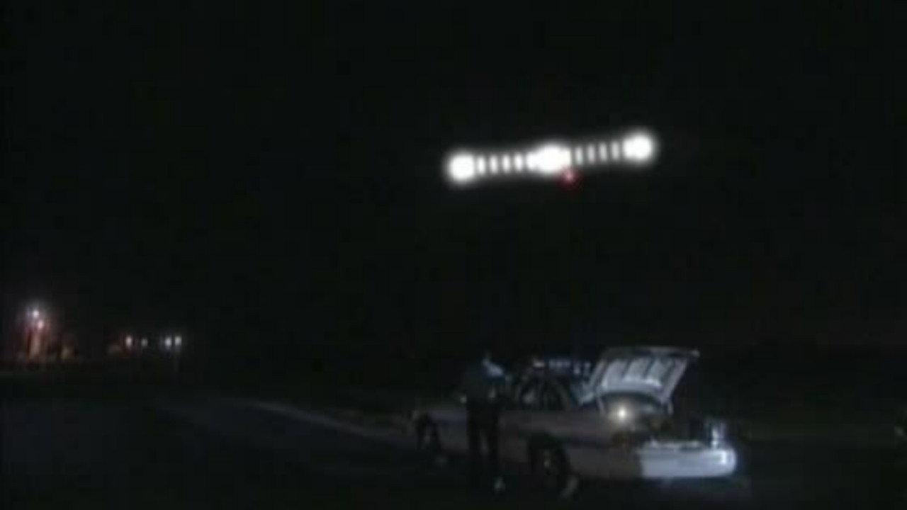 UFO Over Illinois backdrop