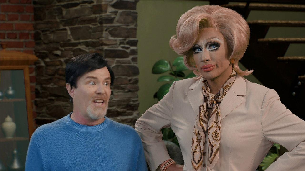 Dragging the Classics: The Brady Bunch backdrop