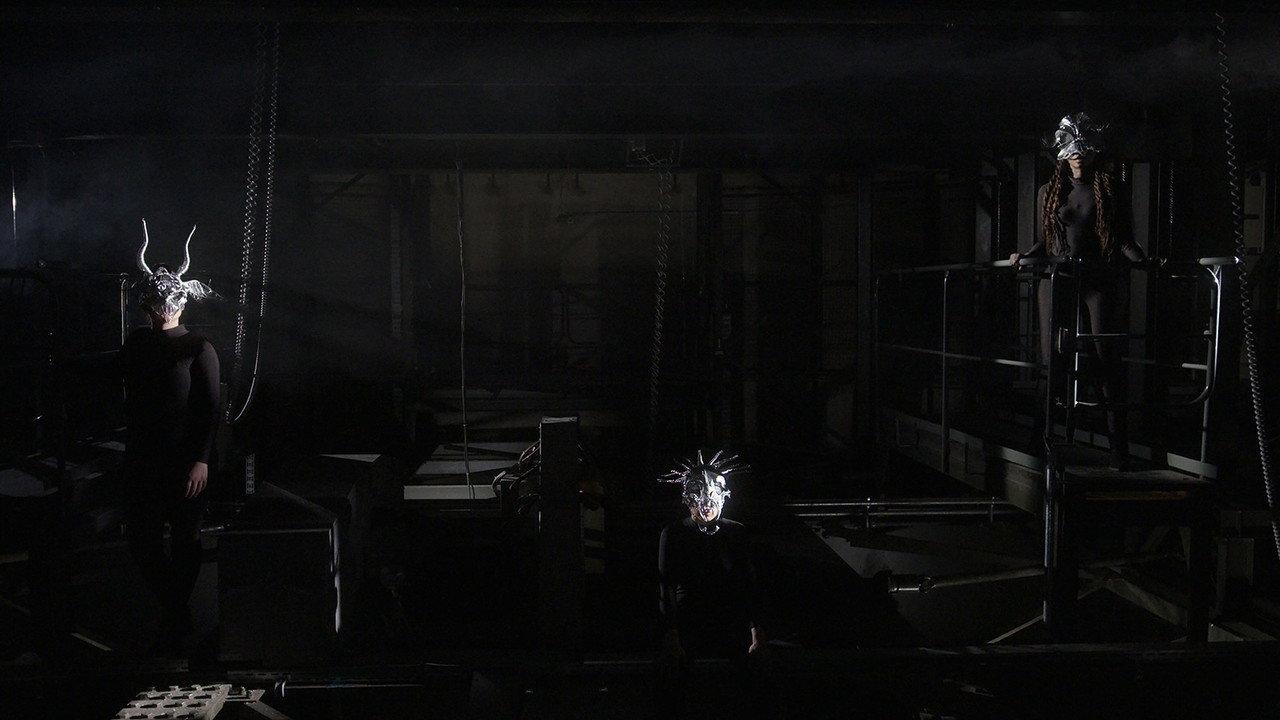Lamento backdrop
