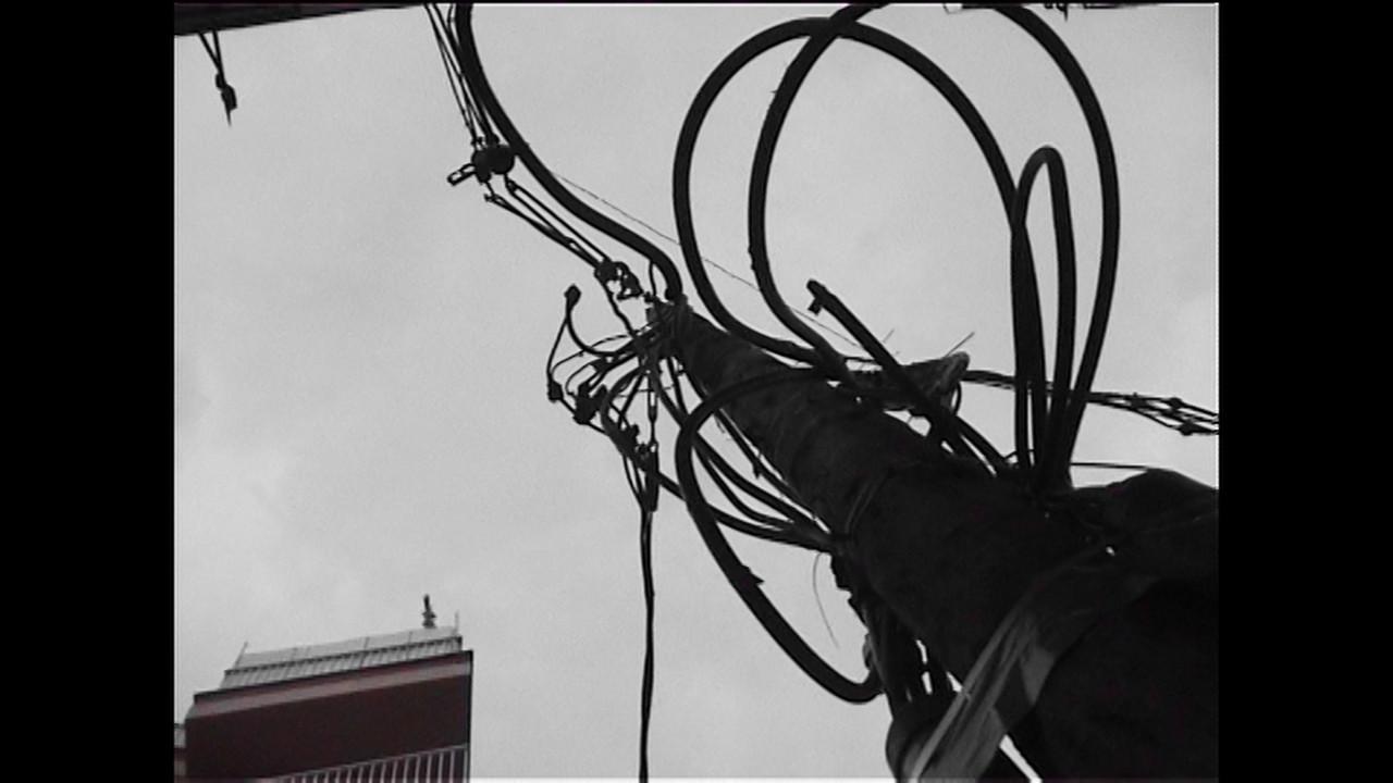 Cementiri d'antenes backdrop