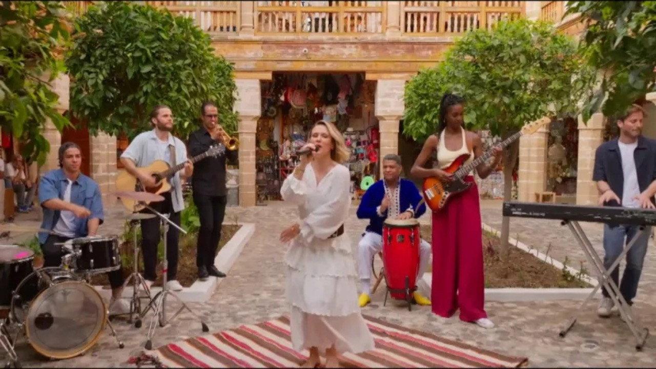 Voyage voyage, les stars chantent au Maroc backdrop