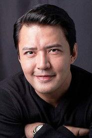 Mark Anthony Fernandez profile photo