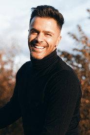 Sirvan Khosravi profile photo