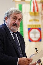 Michele Emiliano profile photo