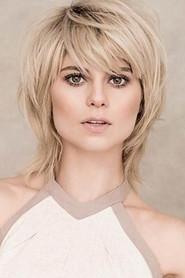 Julianne Trevisol profile photo