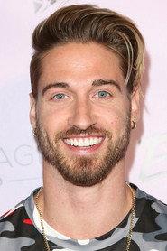 Travis DesLaurier profile photo