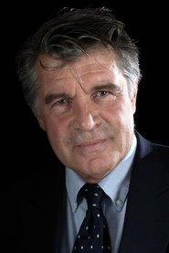 Oliver Tobias profile photo