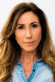 Gaynor Faye profile photo