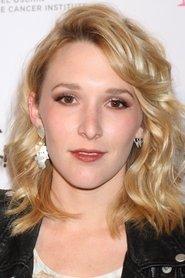 Madelyn Deutch profile photo