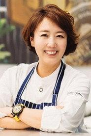 Hong Shinae profile photo