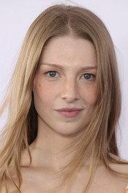 Hunter Schafer profile photo