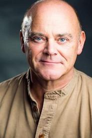 Peter Challis profile photo