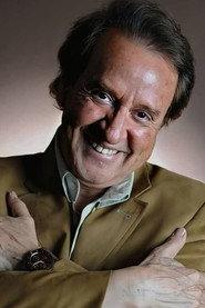 Carlos Villagrán profile photo