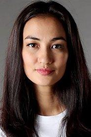 Atiqah Hasiholan profile photo