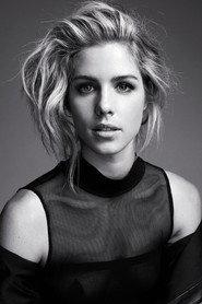 Emily Bett Rickards profile photo