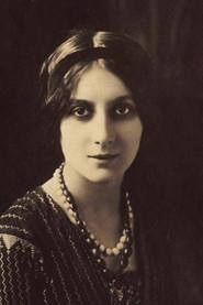Stacia Napierkowska profile photo